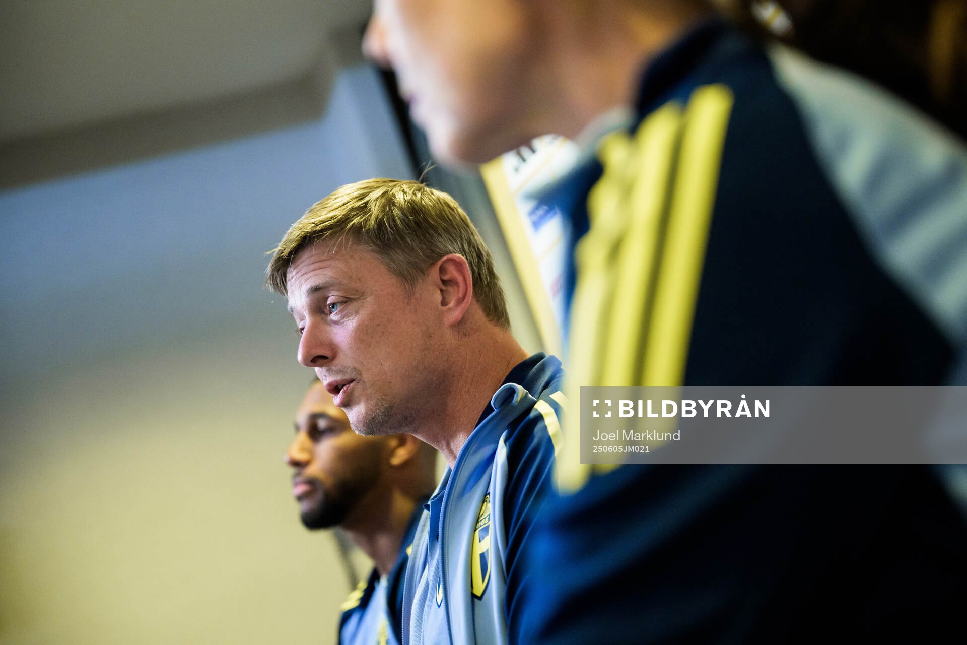 Head coach Jon Dahl Tomasson of the Swedish national