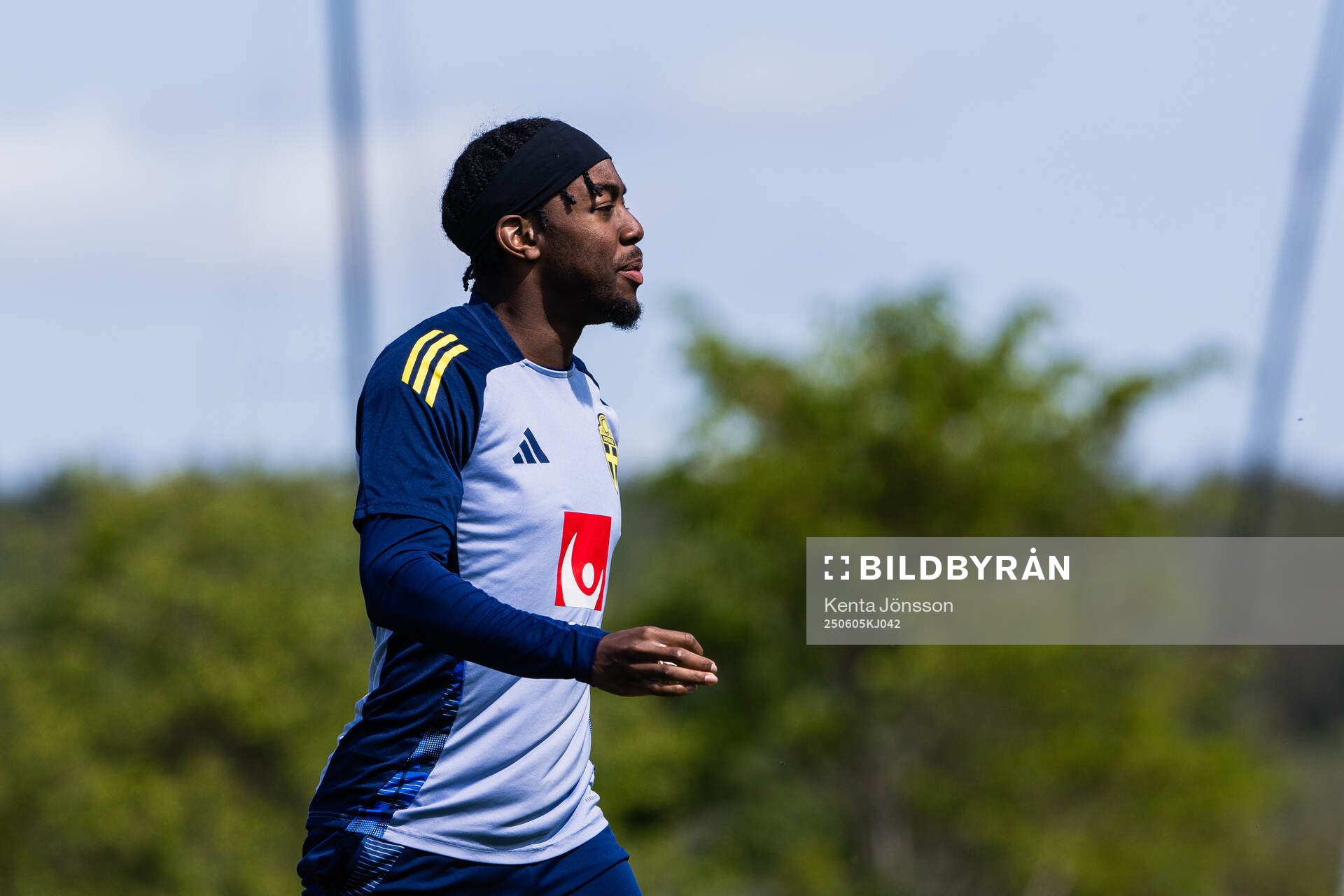 Anthony Elanga of the Swedish men's national football team