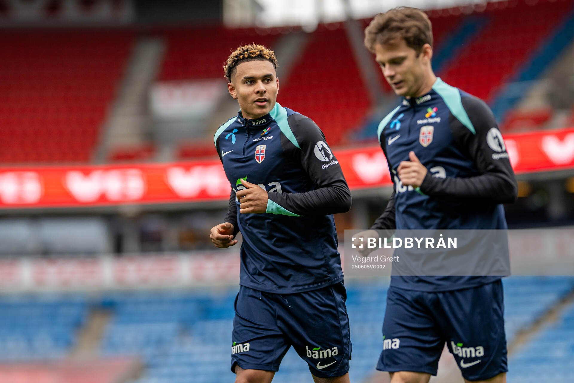 Antonio Nusa and Felix Horn Myhre of the Norwegian national
