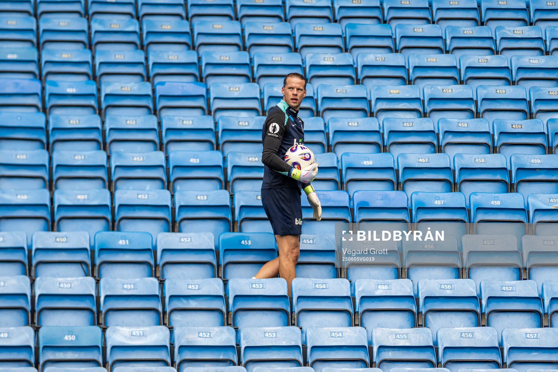 Goalkeeper Ørjan Håskjold Nyland of the Norwegian