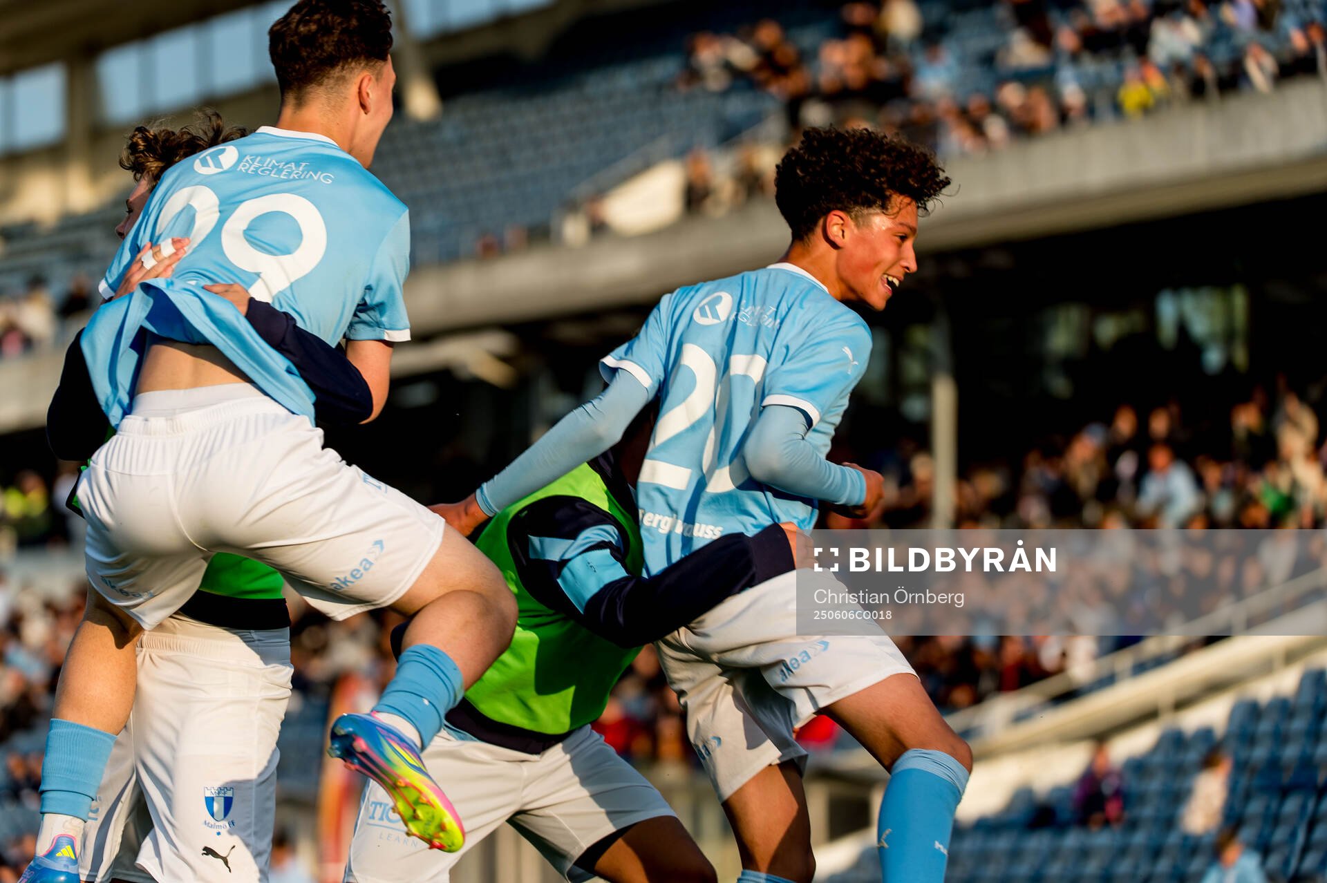 Malmö FFs Leon Da Silva jublar