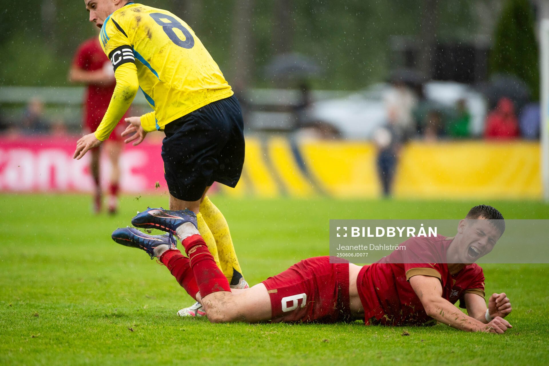 Sveriges Kenan Busuladzic och Serbiens Andrej Pavlovic