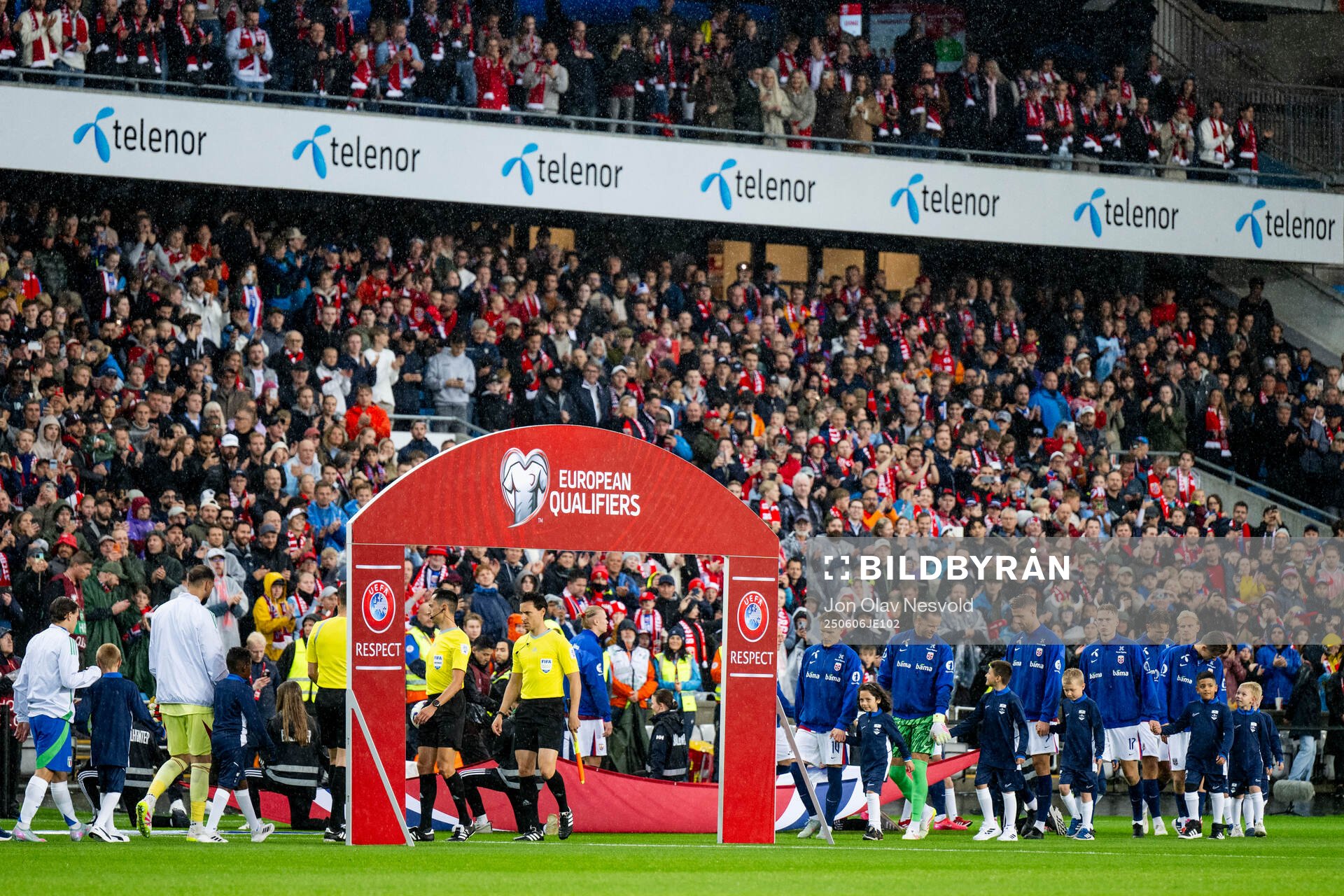 Players enter the pitch
