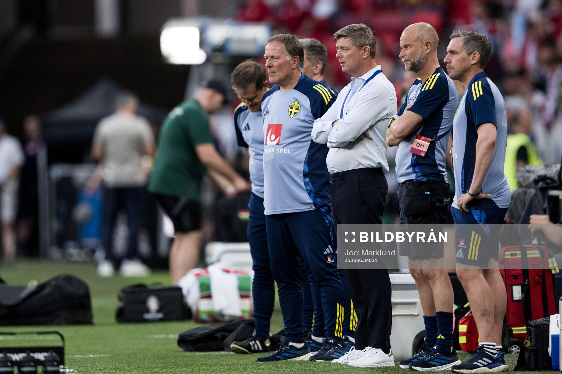 Assistant coach Remy Reijnierse and head coach Jon Dahl