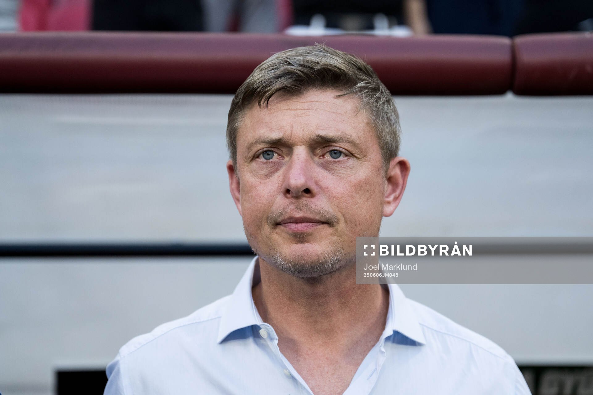 Head coach Jon Dahl Tomasson of Sweden