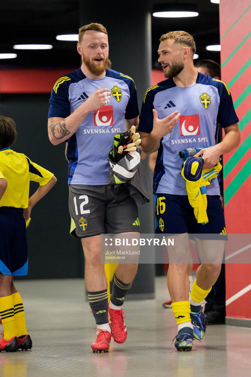 Goalkeeper Viktor Johansson and Jesper Karlström of Sweden