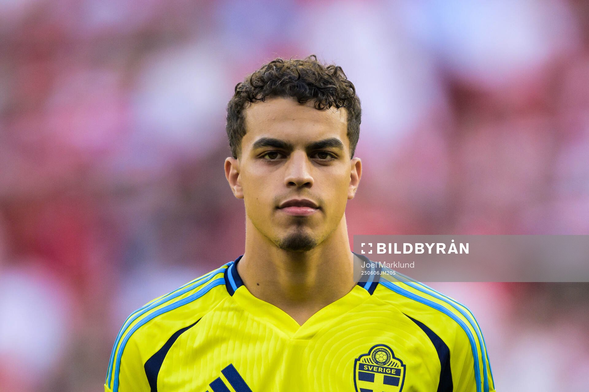 Yasin Ayari of Sweden