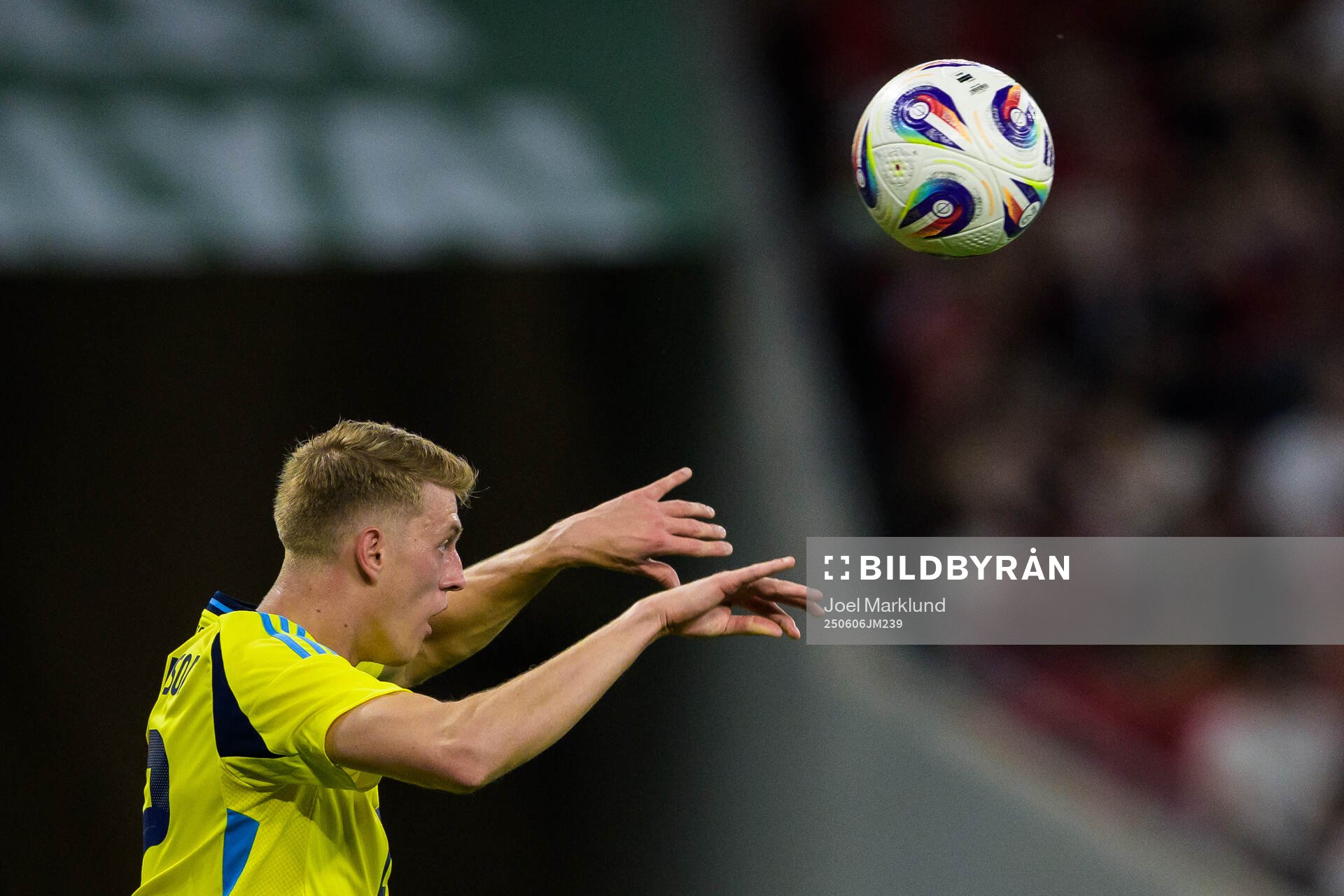 Alexander Bernhardsson of Sweden throws the ball
