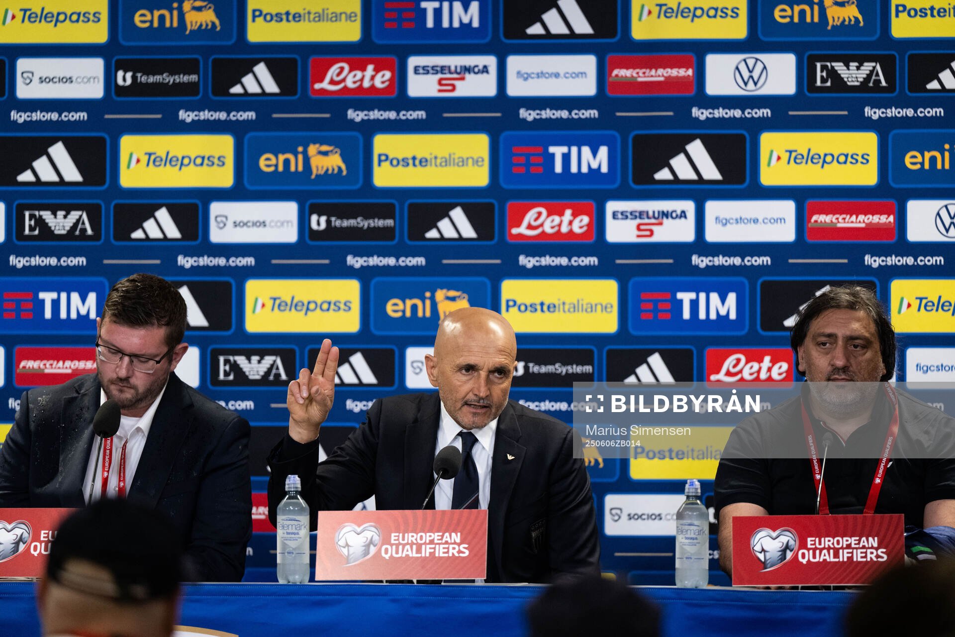 Head coach Luciano Spalletti of Italy