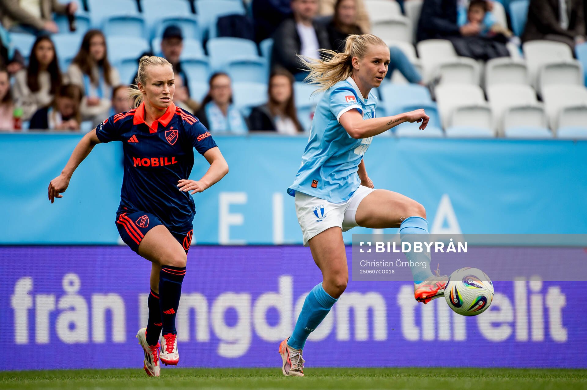 Djurgårdens Tove Almqvist och Malmö FFs Nellie Lilja