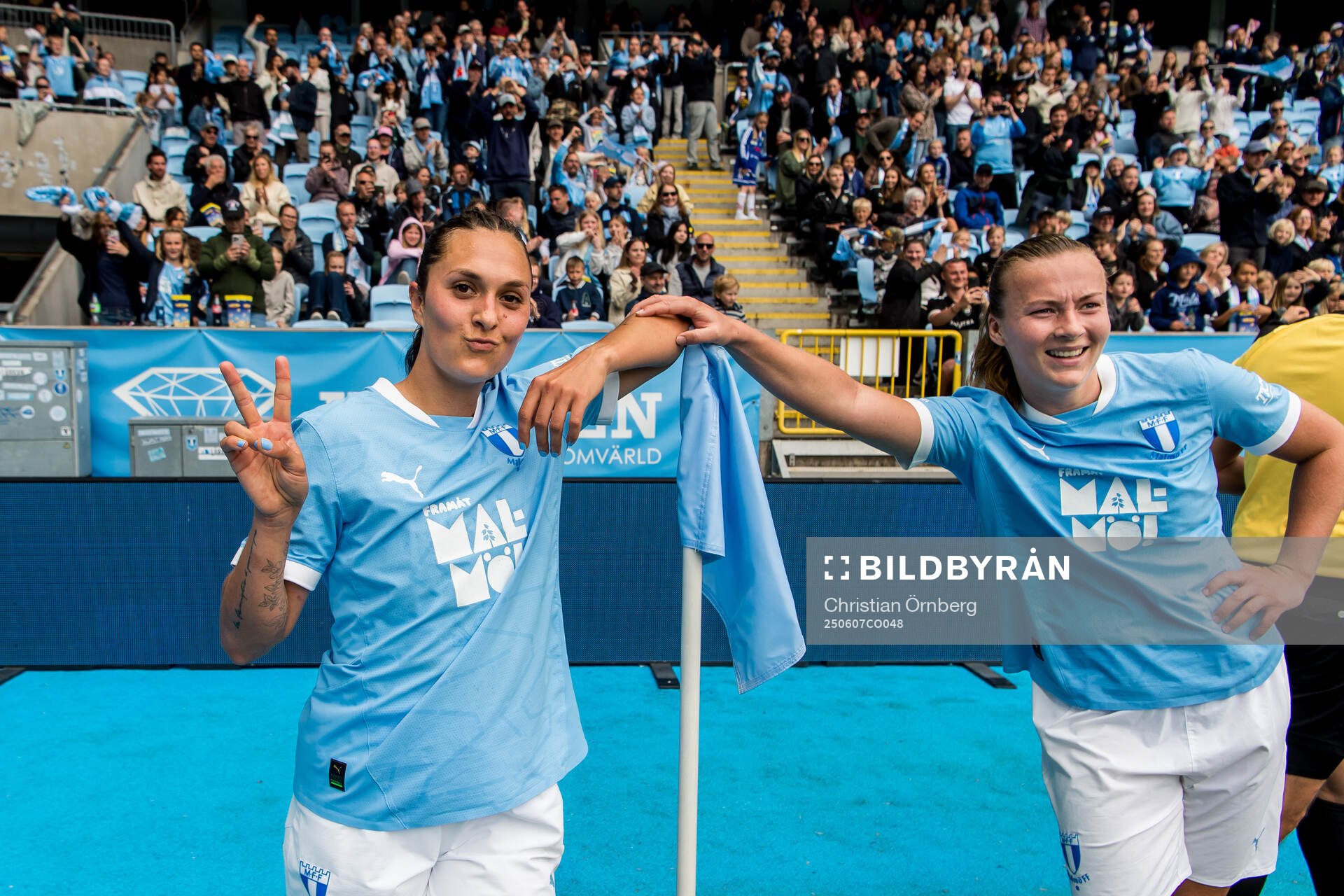 Malmö FFs Isabella D'Aquila och Sara Kanutte Sørensen