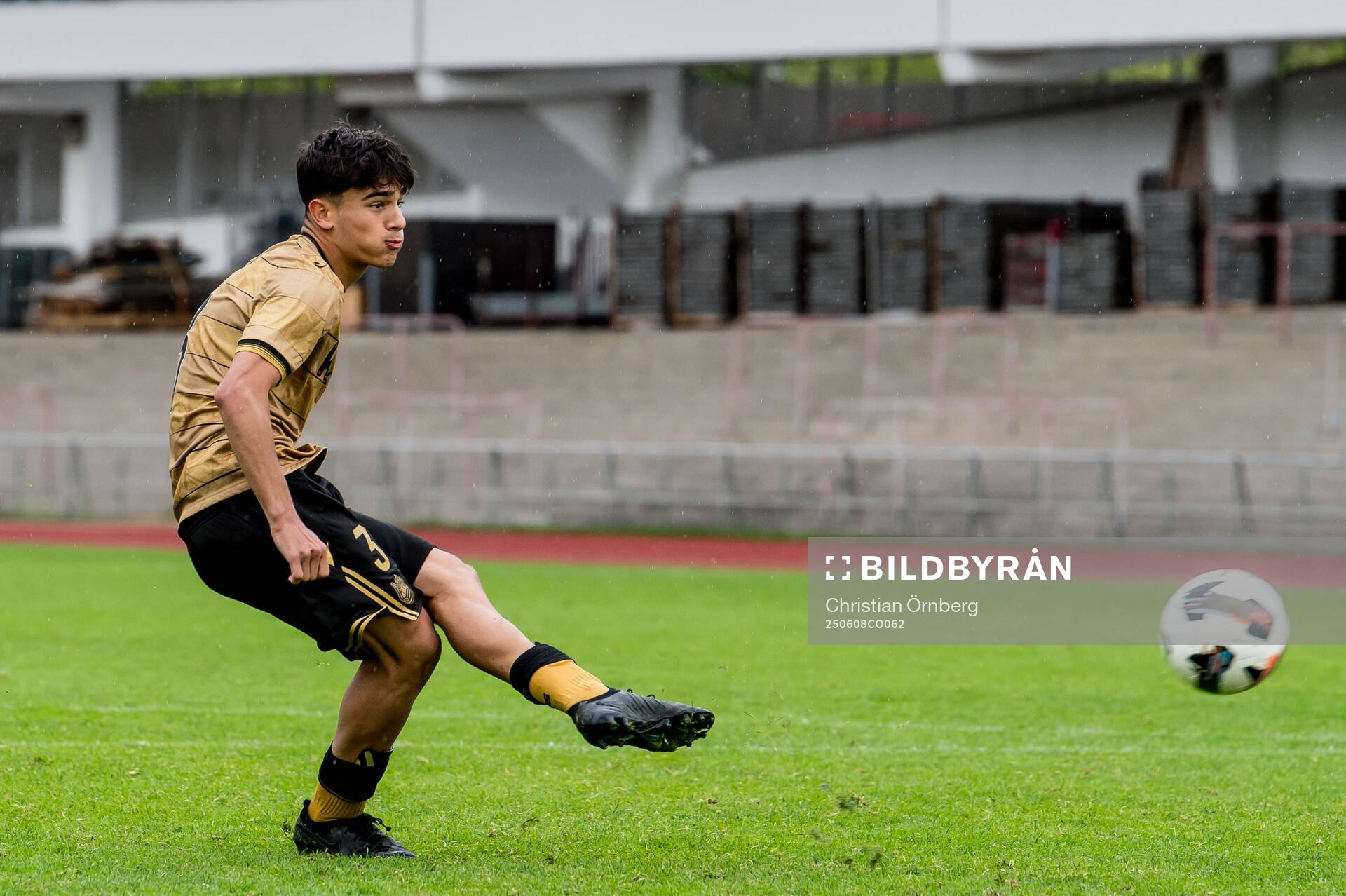 Real Sociedads Xanet De Lucas sätter avgörande straffen