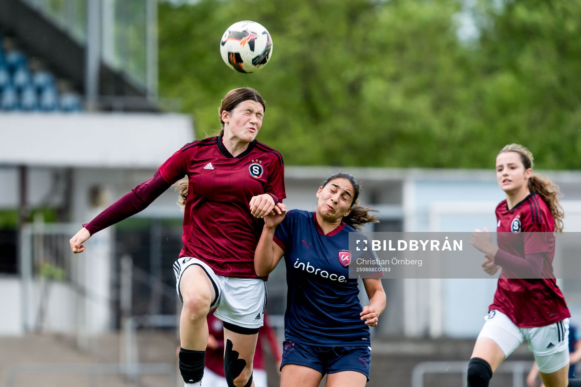 Sparta Prahas Viktorie Joskova och LA Breakers Sophia