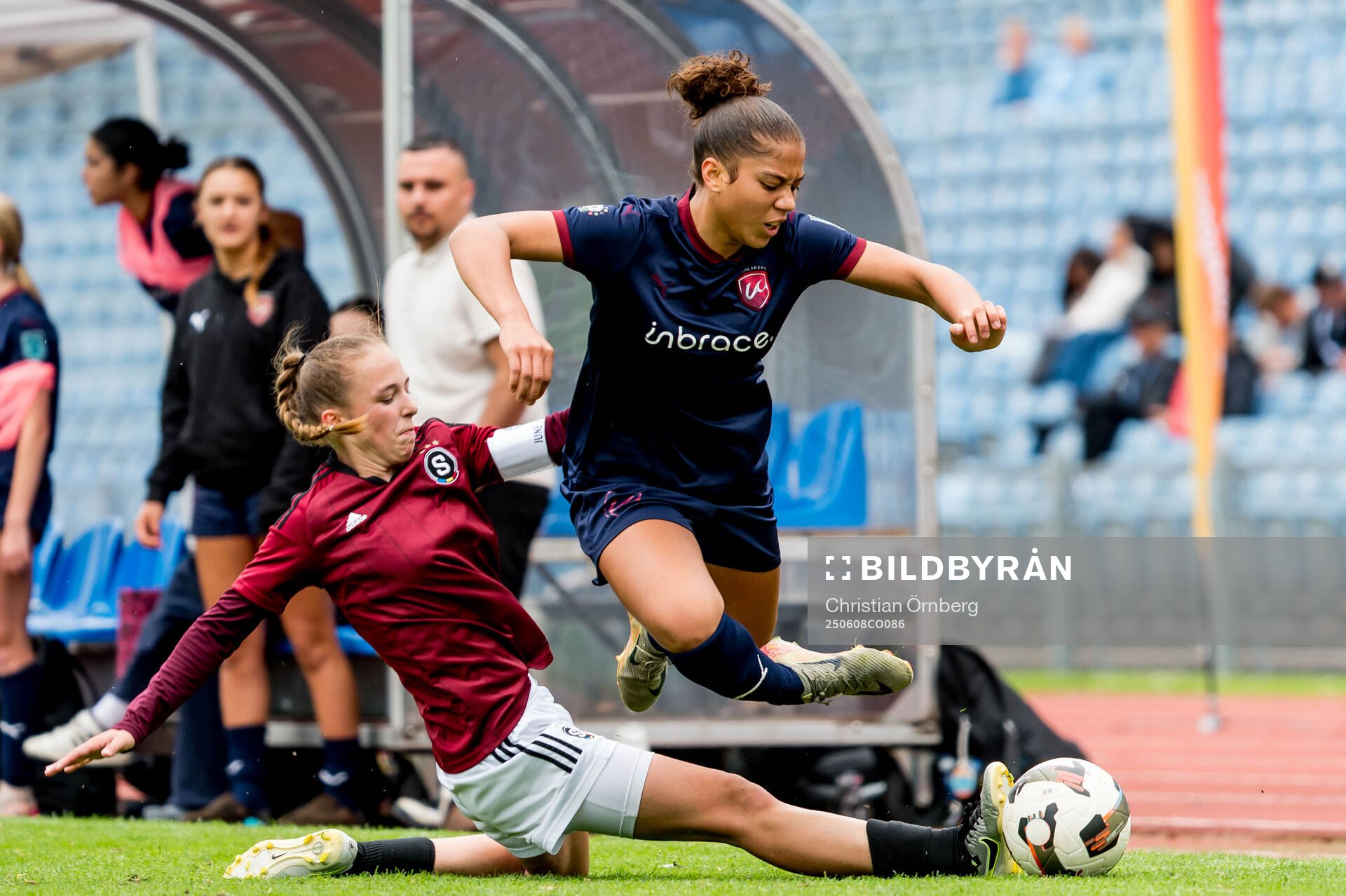 Sparta Prahas Viktorie Smutna och LA Breakers Madelyn