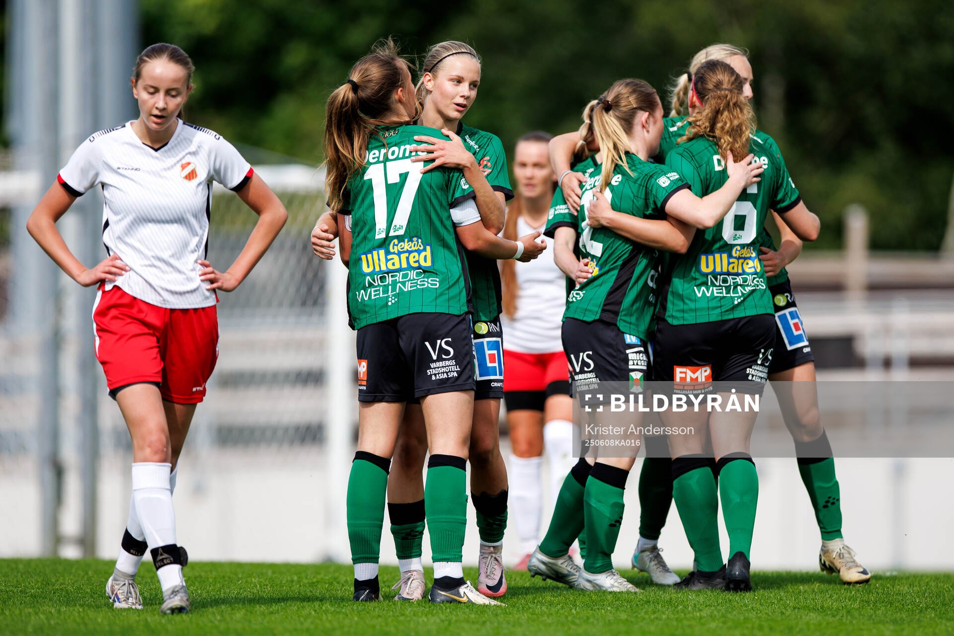 Varbergs spelare jublar