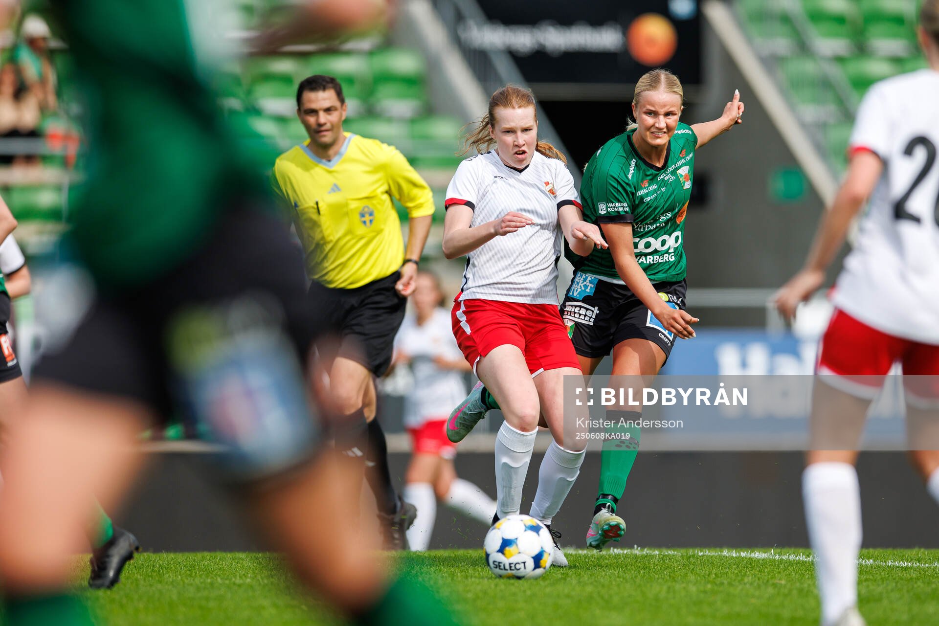 Askims Alice Hjort och Varbergs Moa Ivarsson