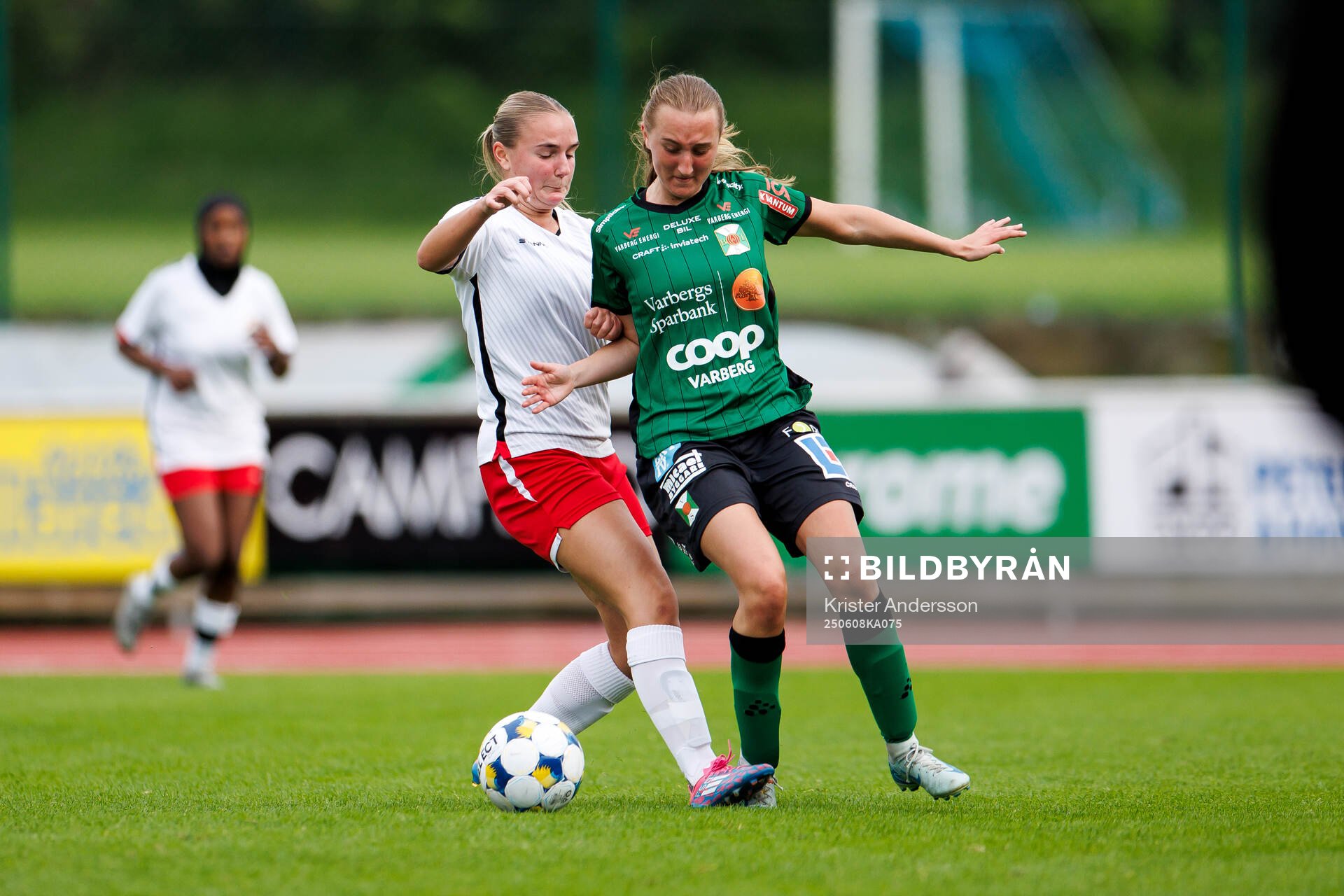 Askims Lovisa Gustafsson och Varbergs Olivia Paulsson