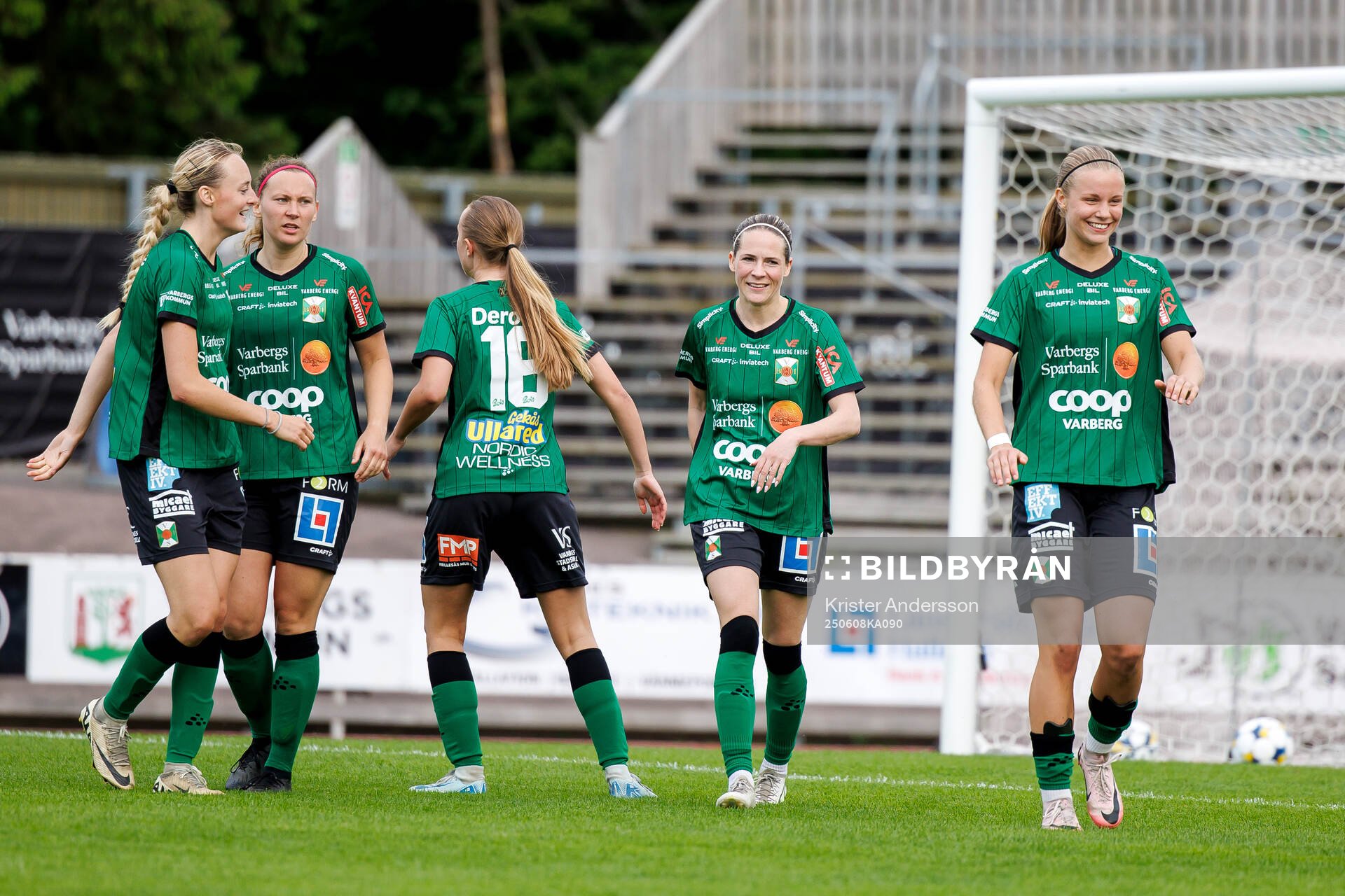 Varbergs spelare jublar