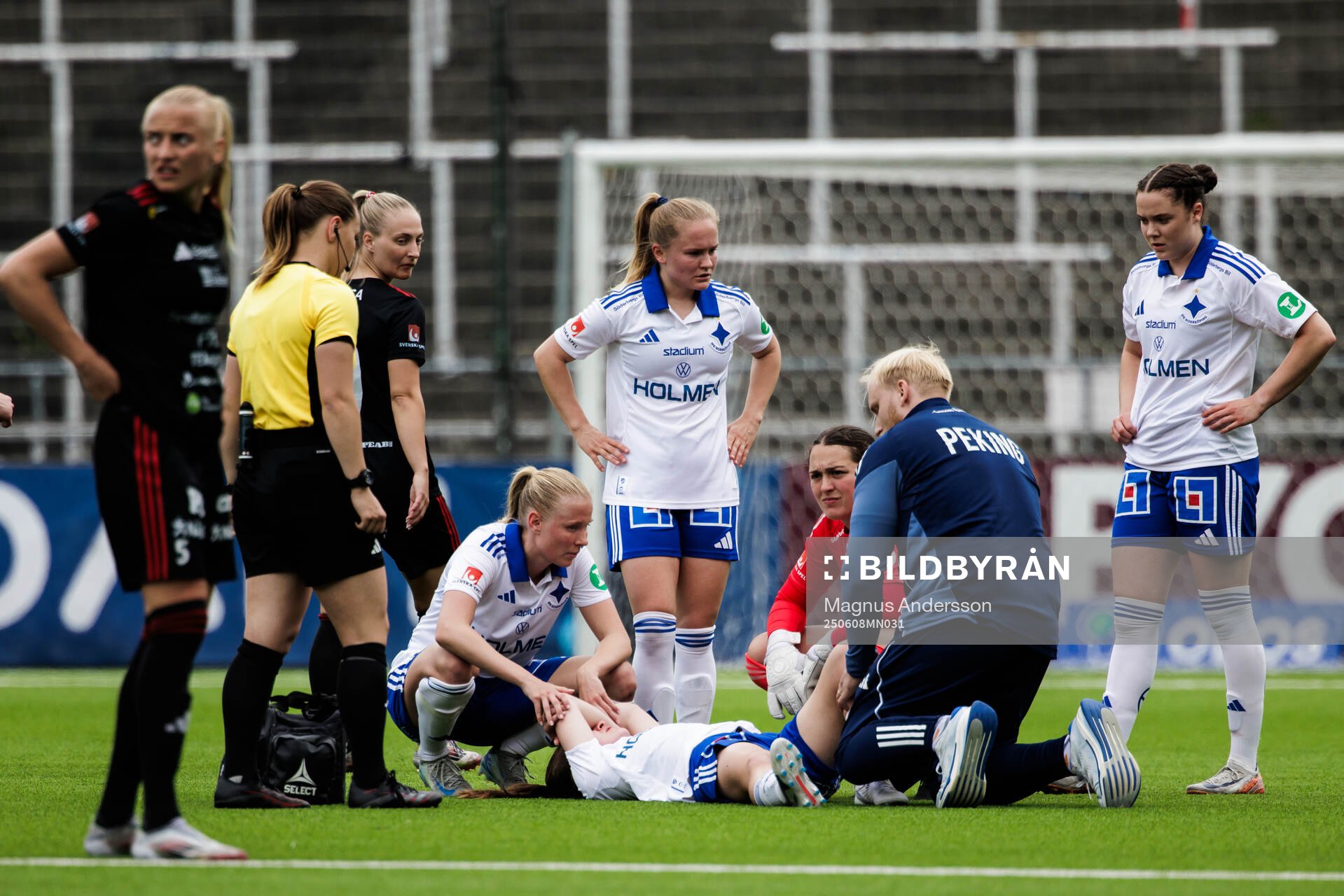 IFK Norrköpings Carrie Jones har ont