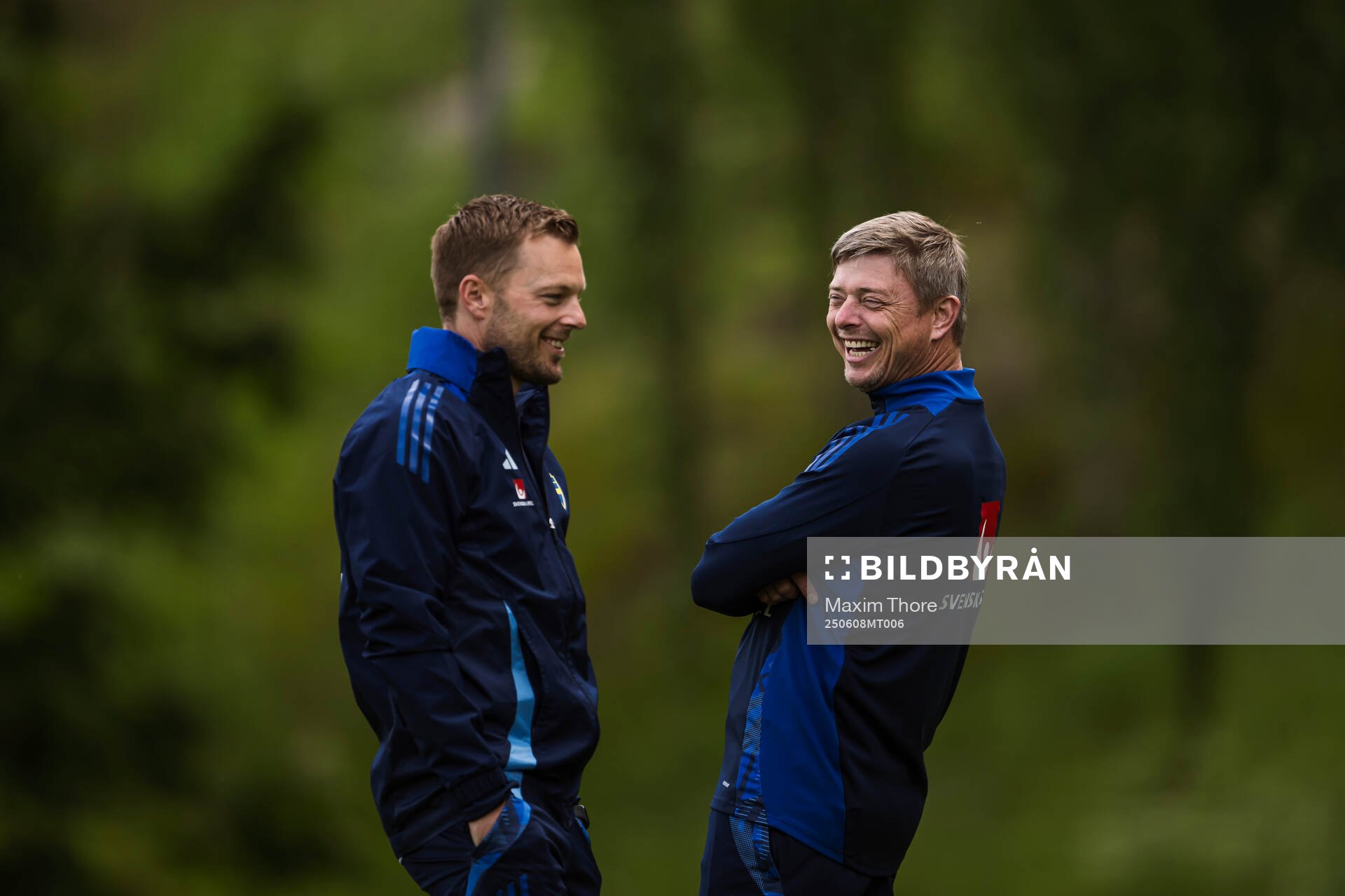 Assistant coach Sebastian Larsson and head coach Jon Dahl
