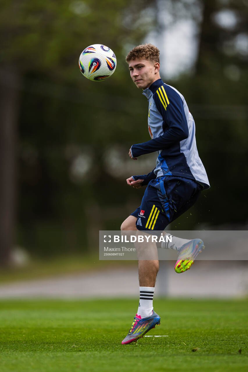 Hugo Bolin of the Swedish men's national football team at a