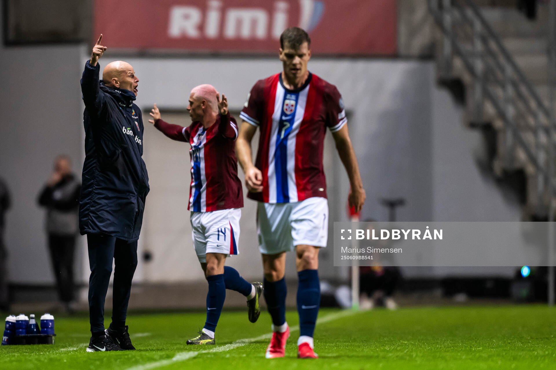 Head coach Ståle Solbakken of Norway