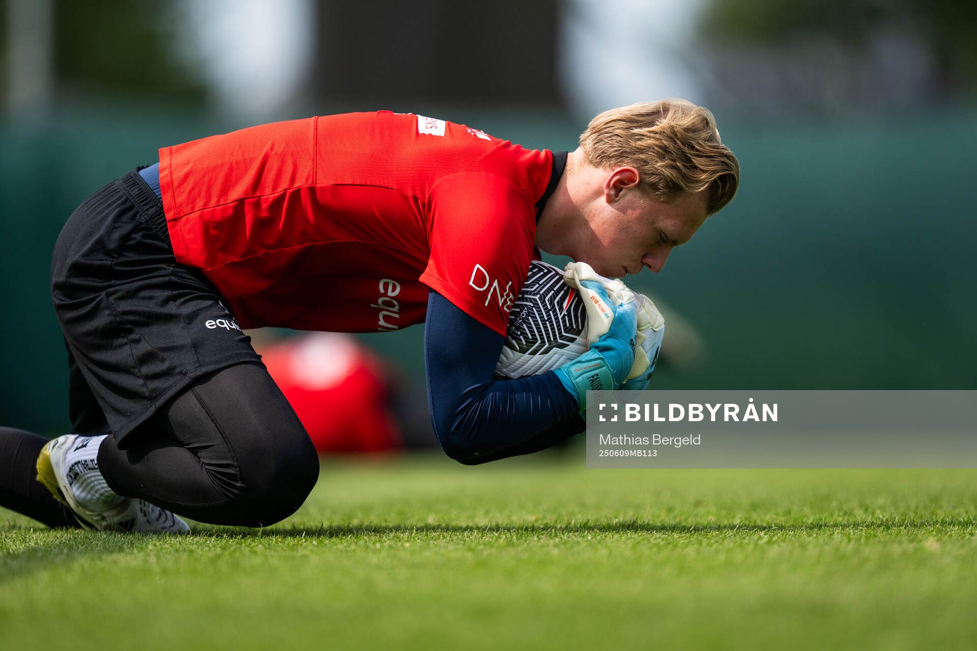 Goalkeeper Einar Bøe Fauskanger of the Norwegian under-19