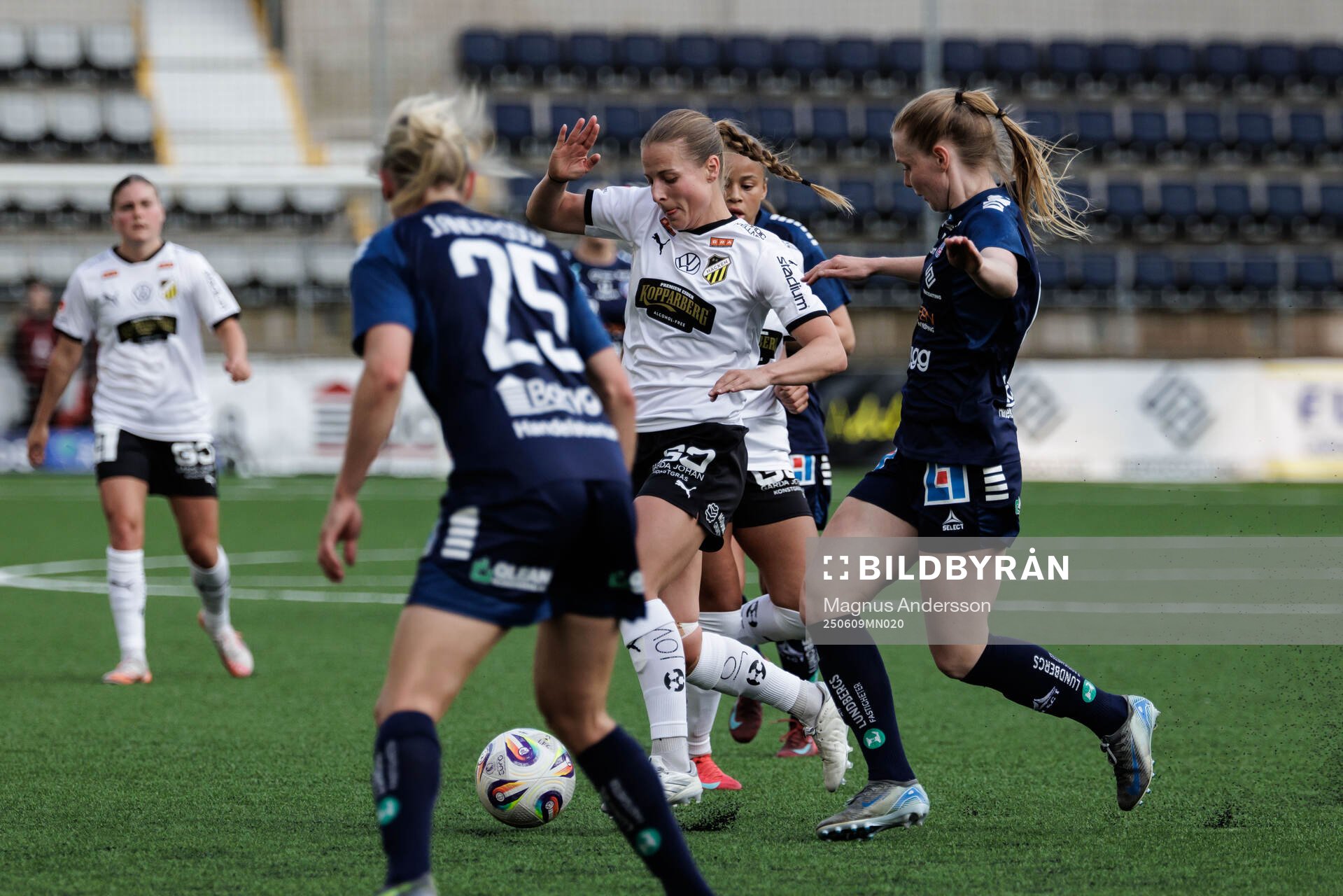 Häckens Anna Anvegård