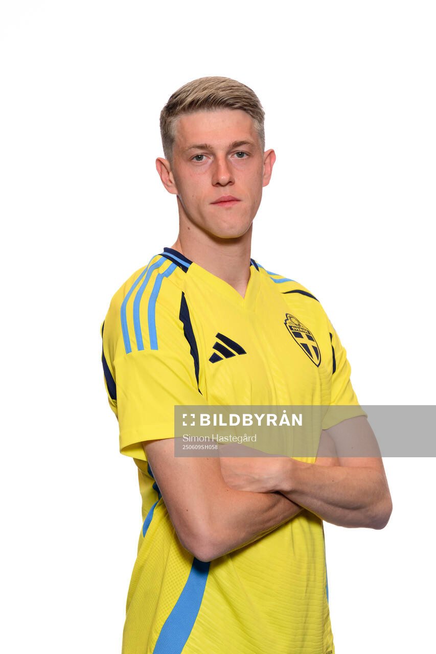 Alexander Bernhardsson of the Swedish men's national