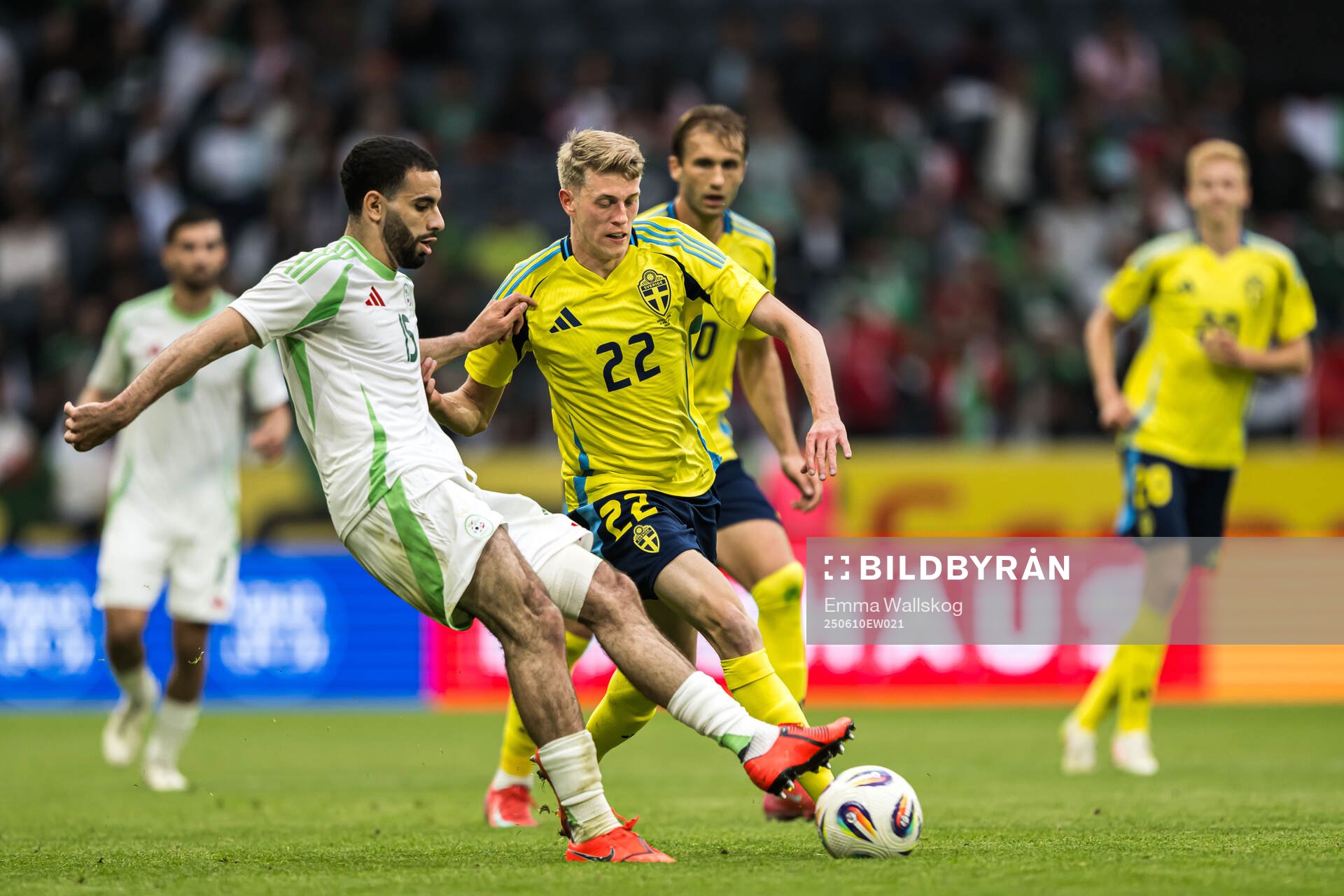 Rayan Ait Nouri of Algeria and Alexander Bernhardsson of