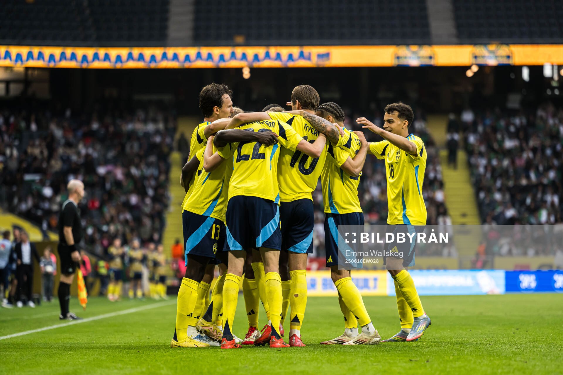 Ken Sema of Sweden celebrating the 2-0 goal with team mates