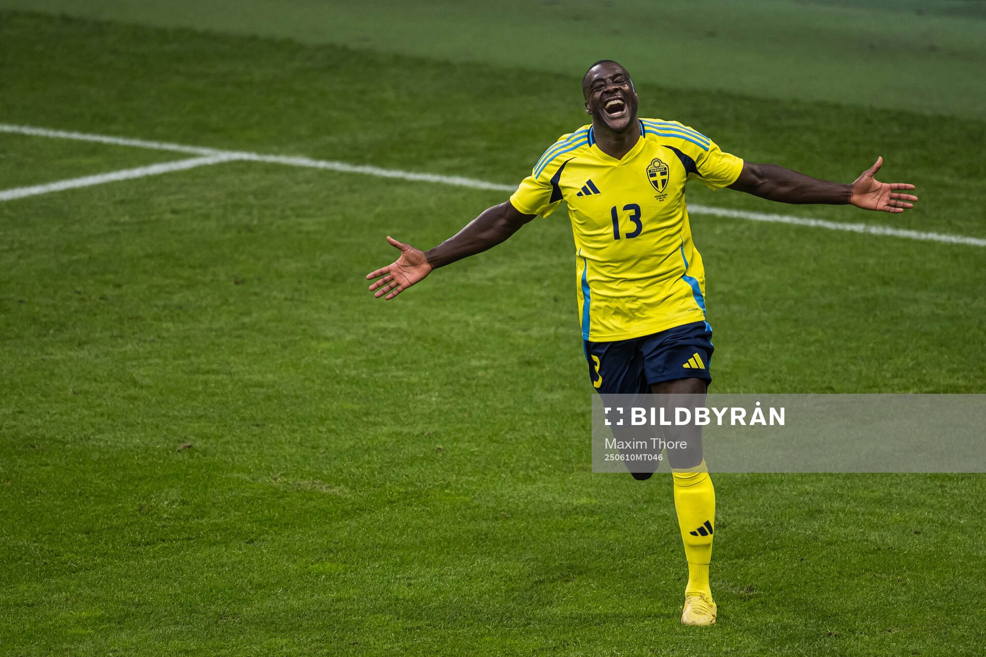 Ken Sema of Sweden celebrating his 2-0 goal