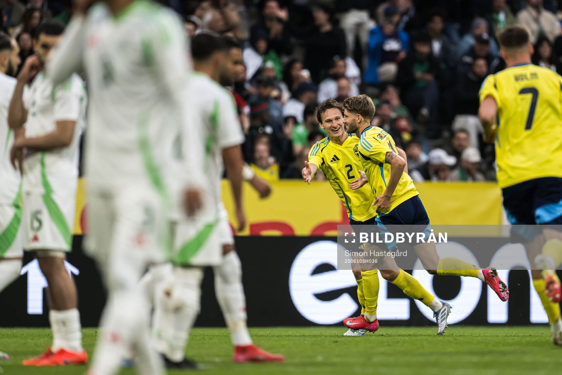 Hjalmar Ekdal, Anton Salétros of Sweden celebrating the