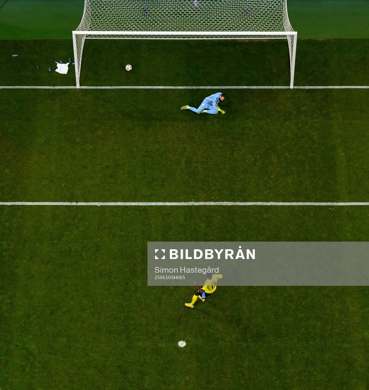Ken Sema of Sweden scores the 3-0 goal behind goalkeeper