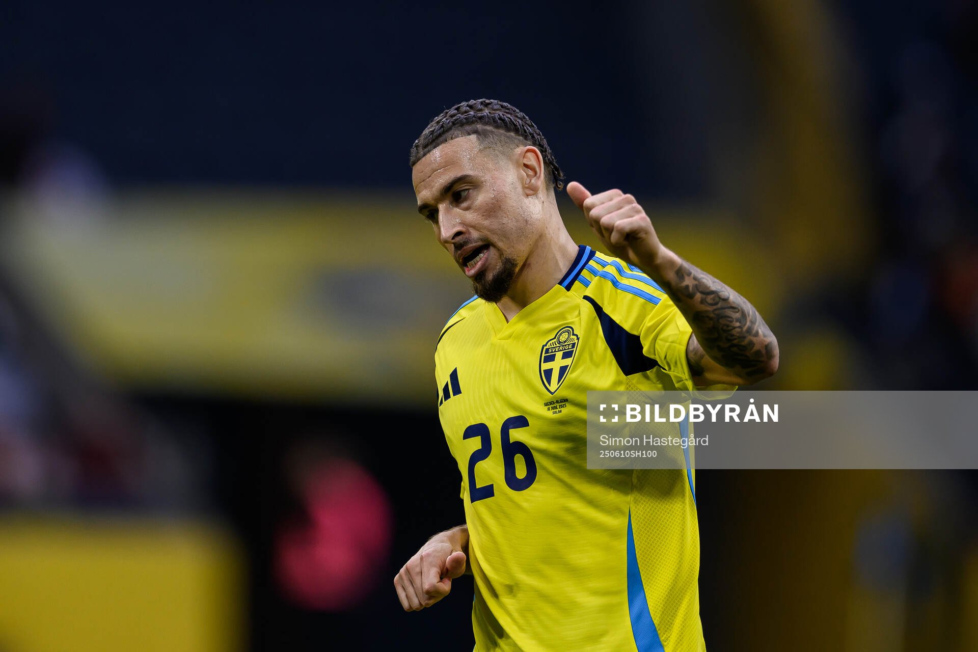 Jordan Larsson of Sweden