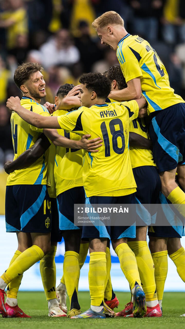 Anton Salétros, Yasin Ayari, Hugo Larsson, and Ken Sema of