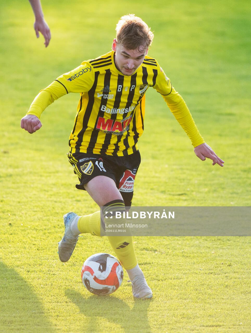IFK Hässleholms Amir Ramanovski i matchen i division 2