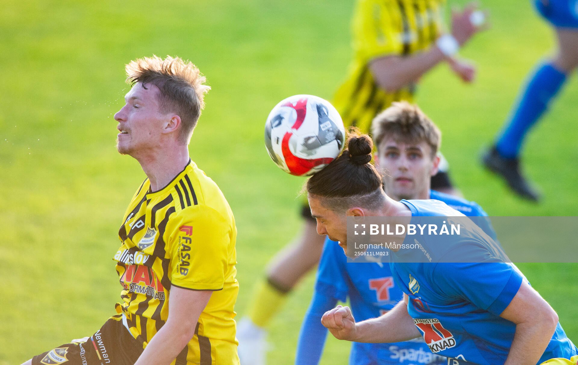 IFK Hässleholms Hugo Arvidsson i matchen i division 2