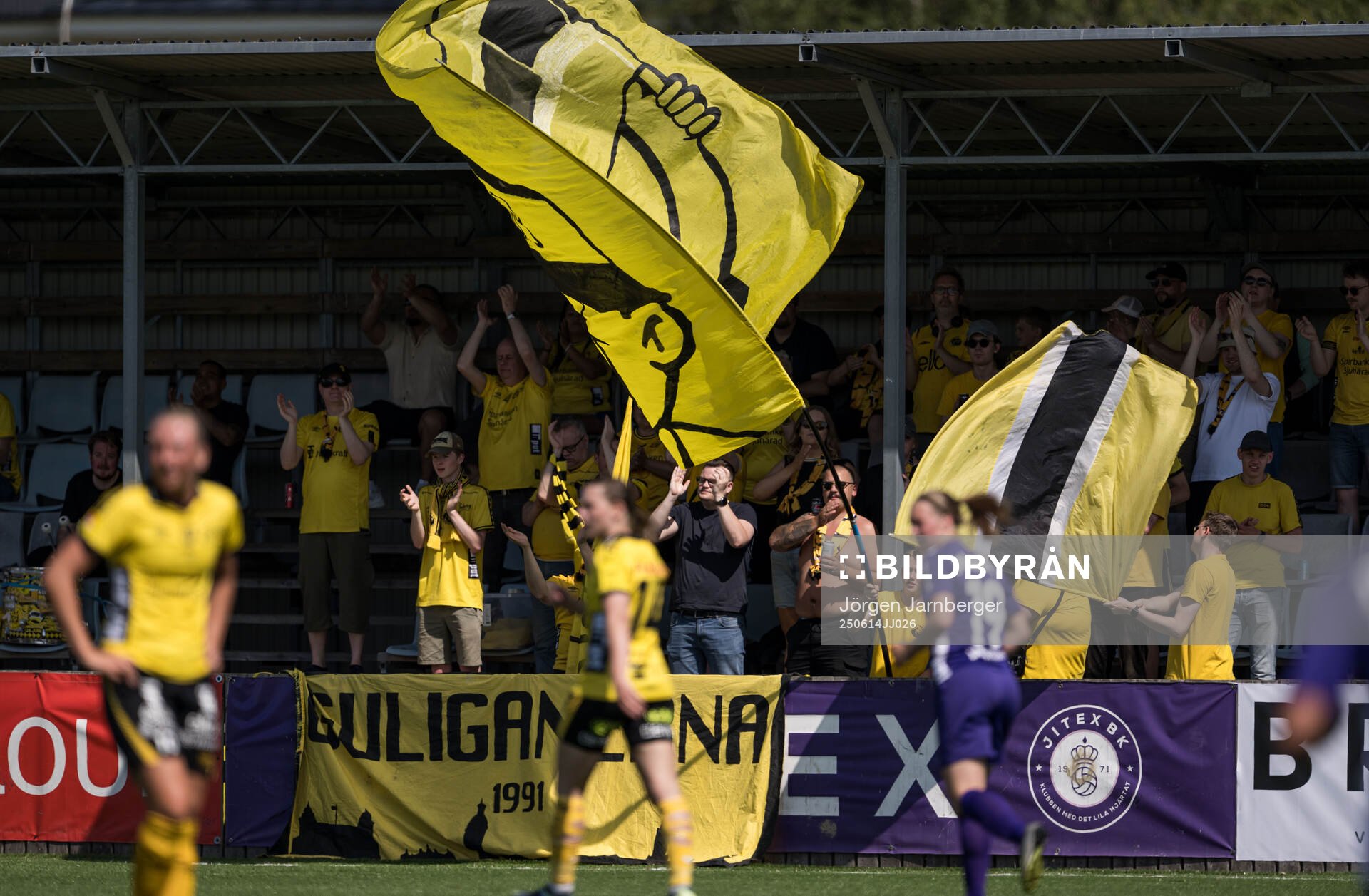 Elfsborgs supportrar på läktaren