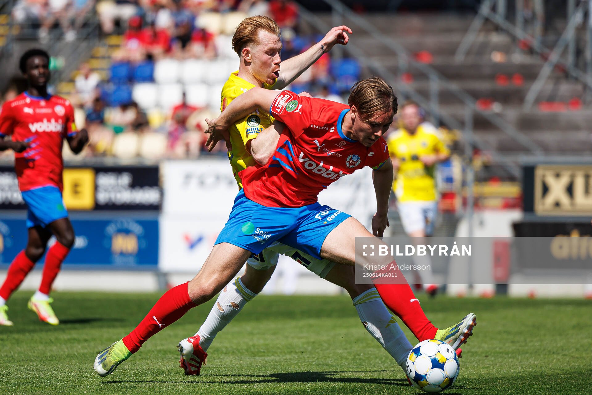 Falkenbergs Linus Borgström och Helsingborgs Simon