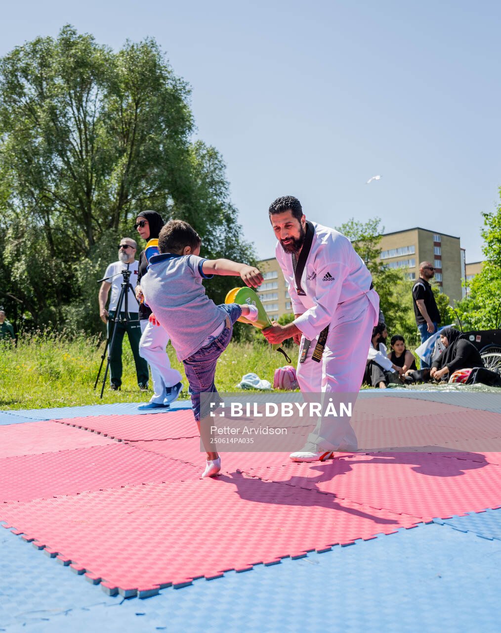 Phoenix Taekwondo har prova på vid Malmö FFs arrangemang