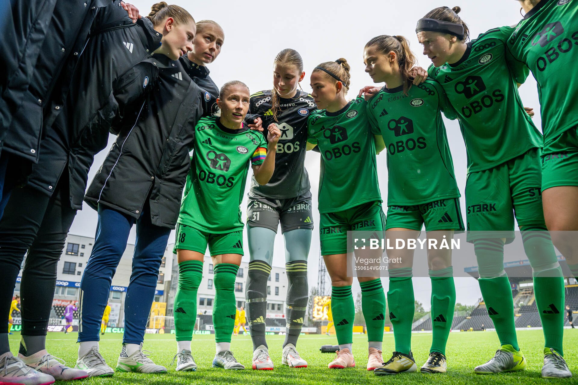 Sara Hørte, Thea Bjelde, goalkeeper Thiril Rækstad