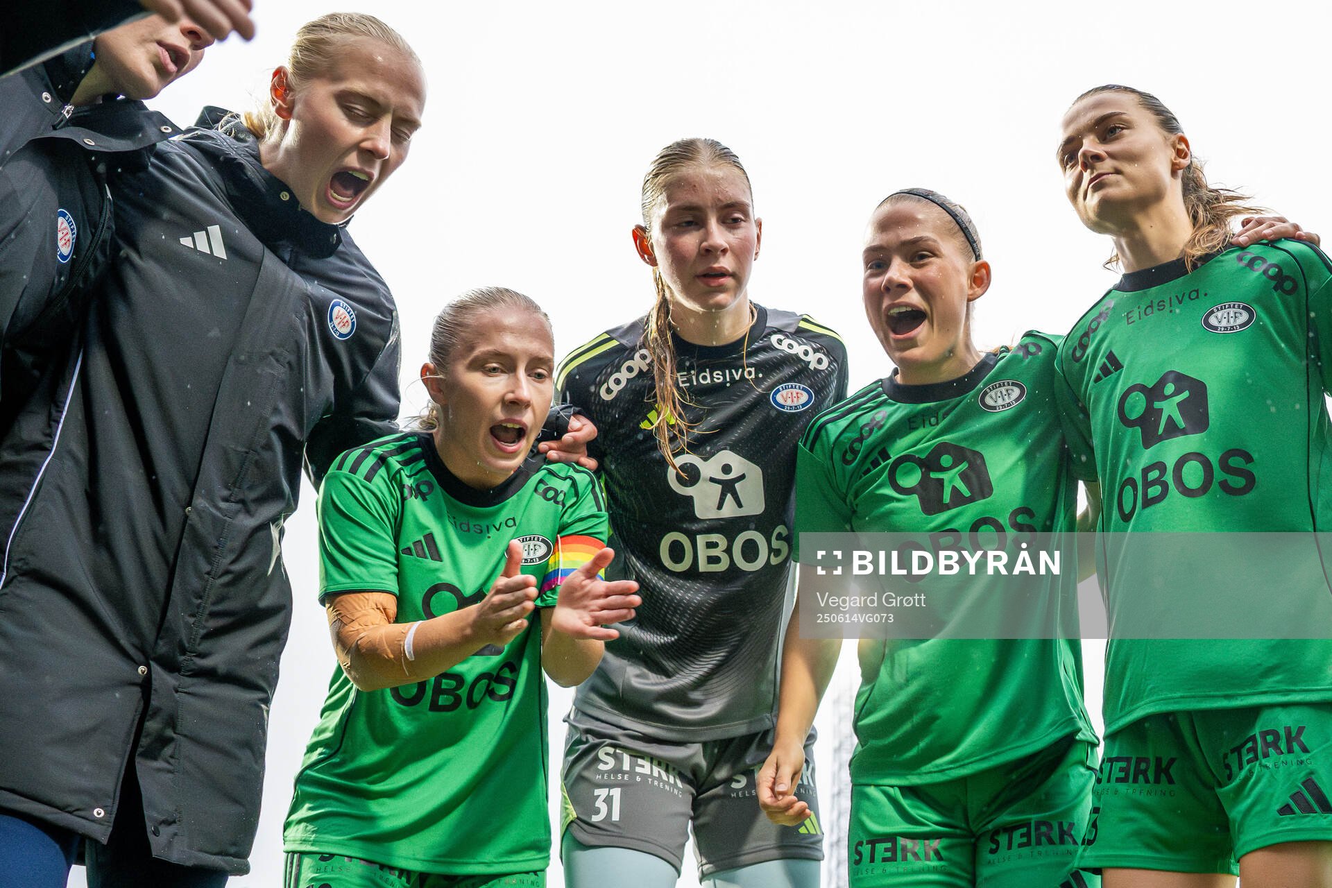 Sara Hørte, Thea Bjelde, goalkeeper Thiril Rækstad