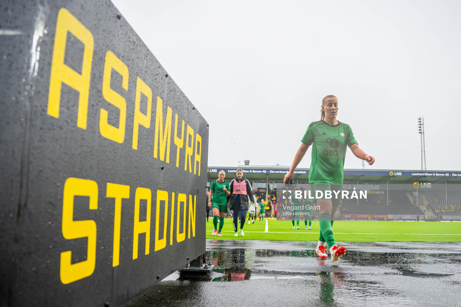 Stine Nybø Brekken of Vålerenga at half-time
