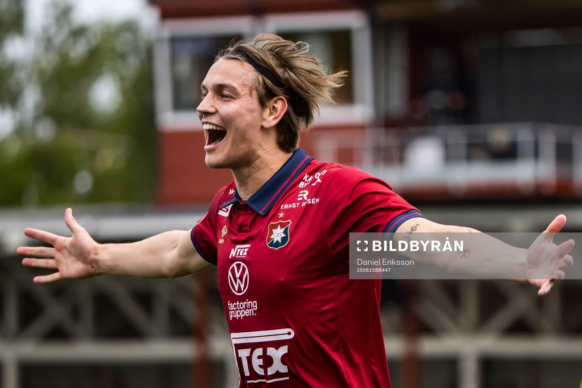 Örgrytes Noah Christoffersson jublar