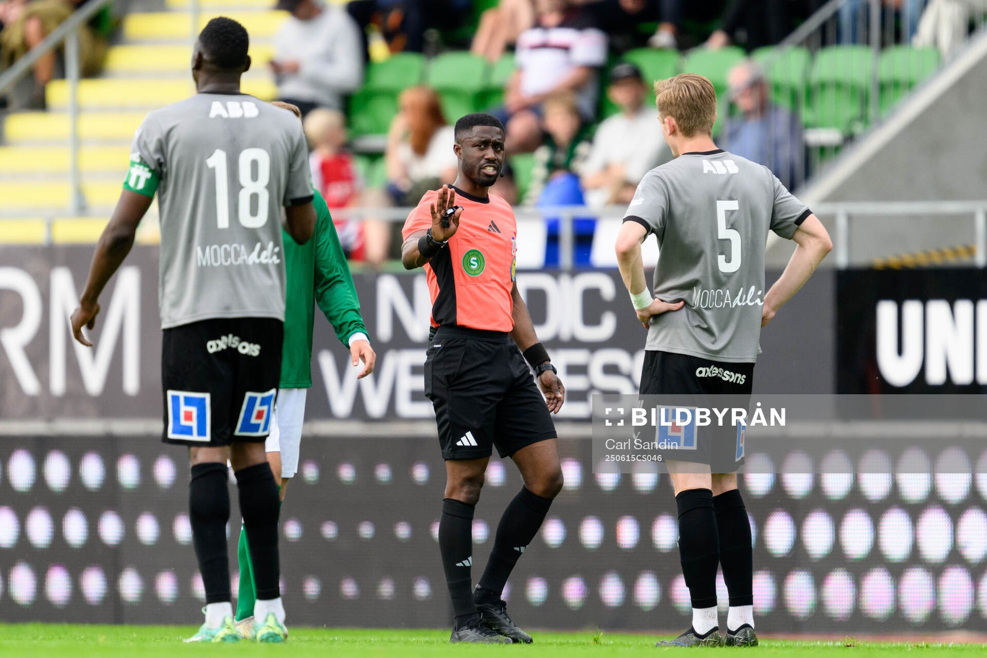 Domare Fredrik Oppong