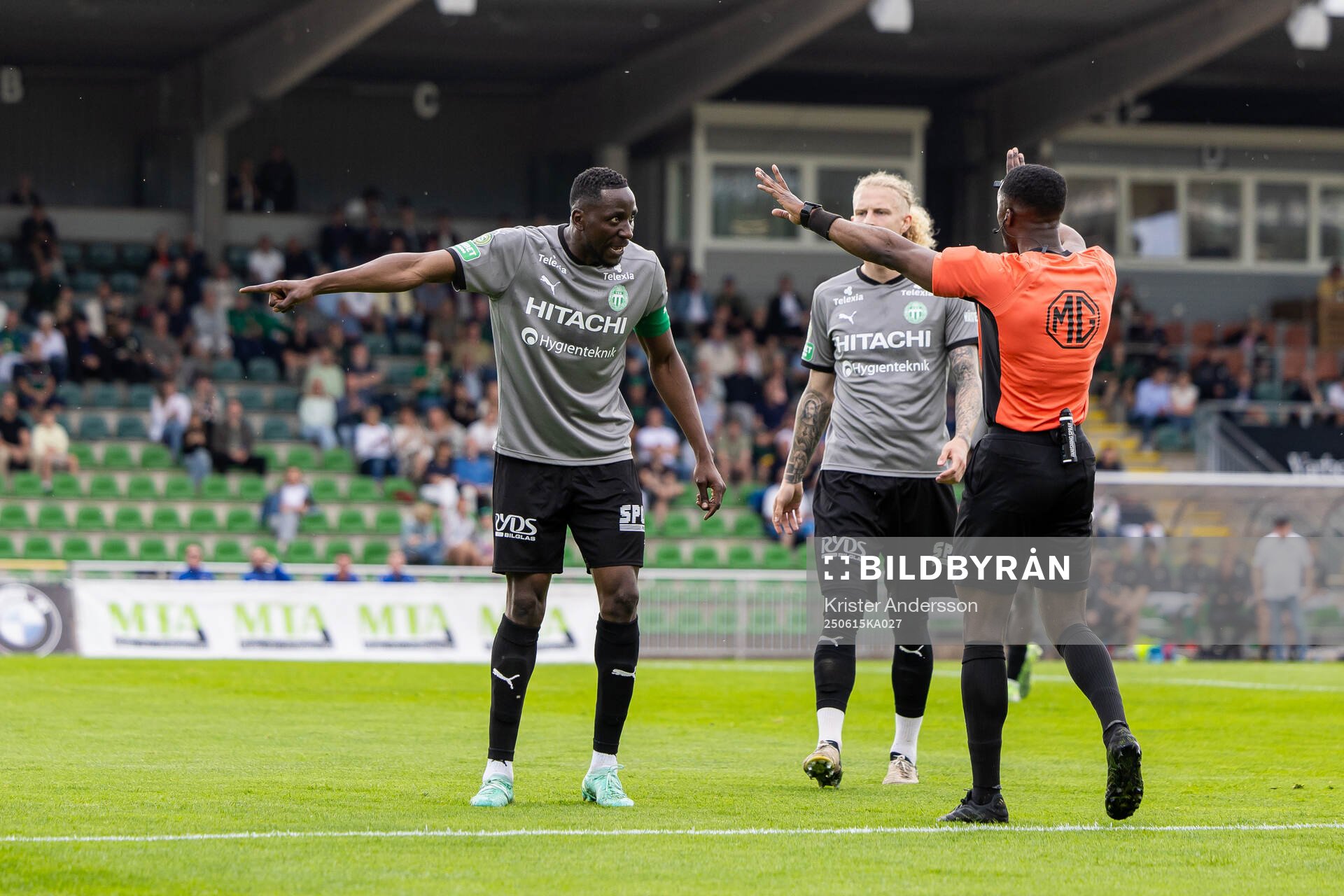 Västerås Frederic Nsabiyumva reagerar