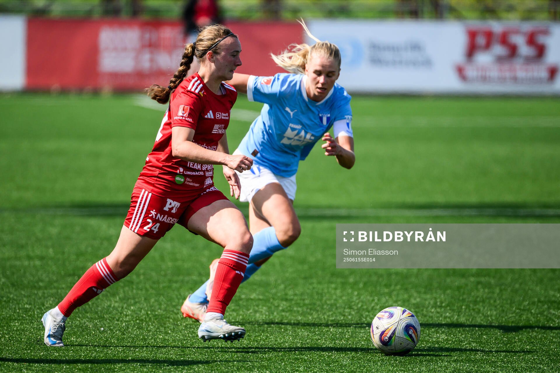 Piteås Emily Gray och Malmö FFs Nellie Lilja