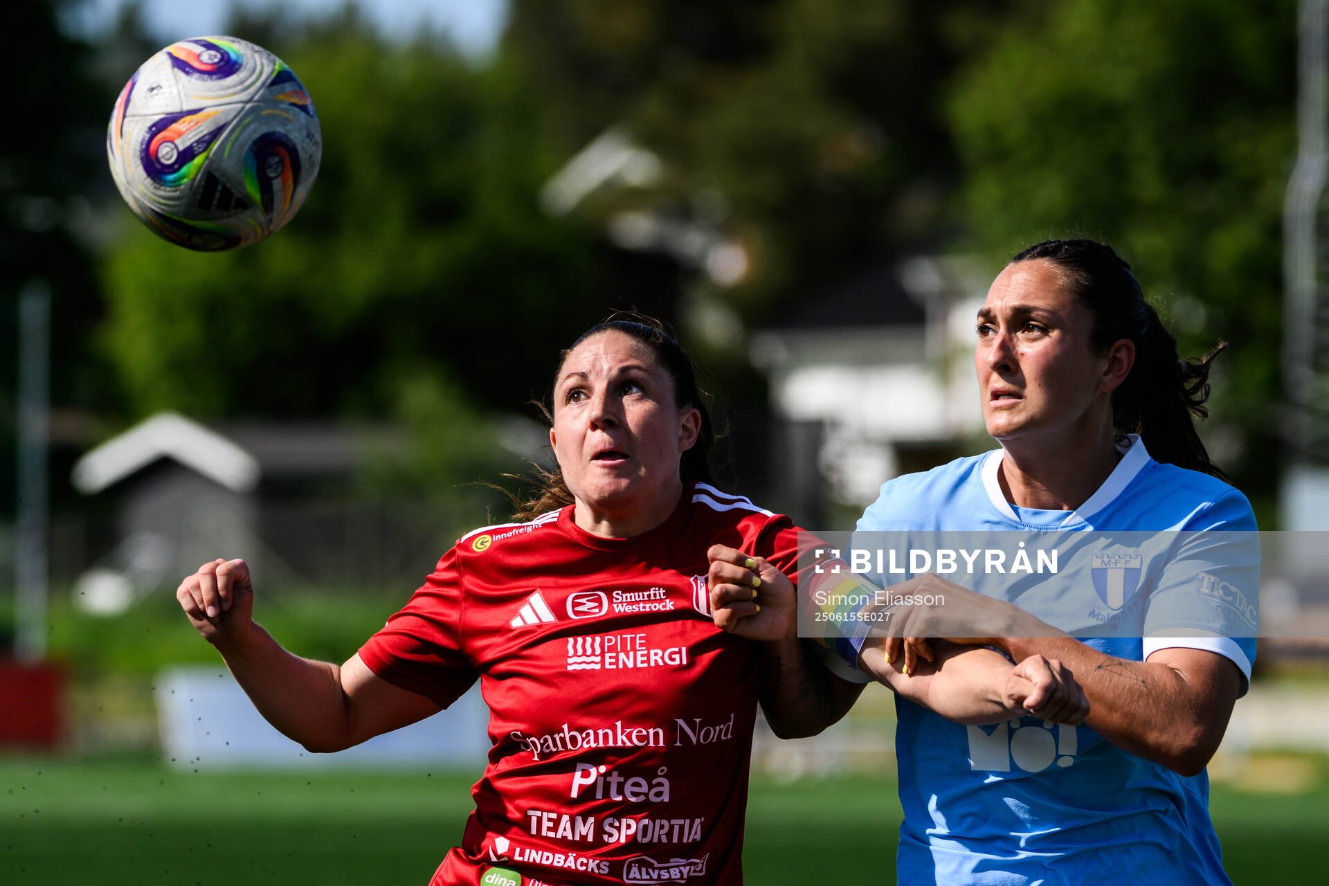 Piteås Josefin Johansson och Malmö FFs Isabella D'Aquila