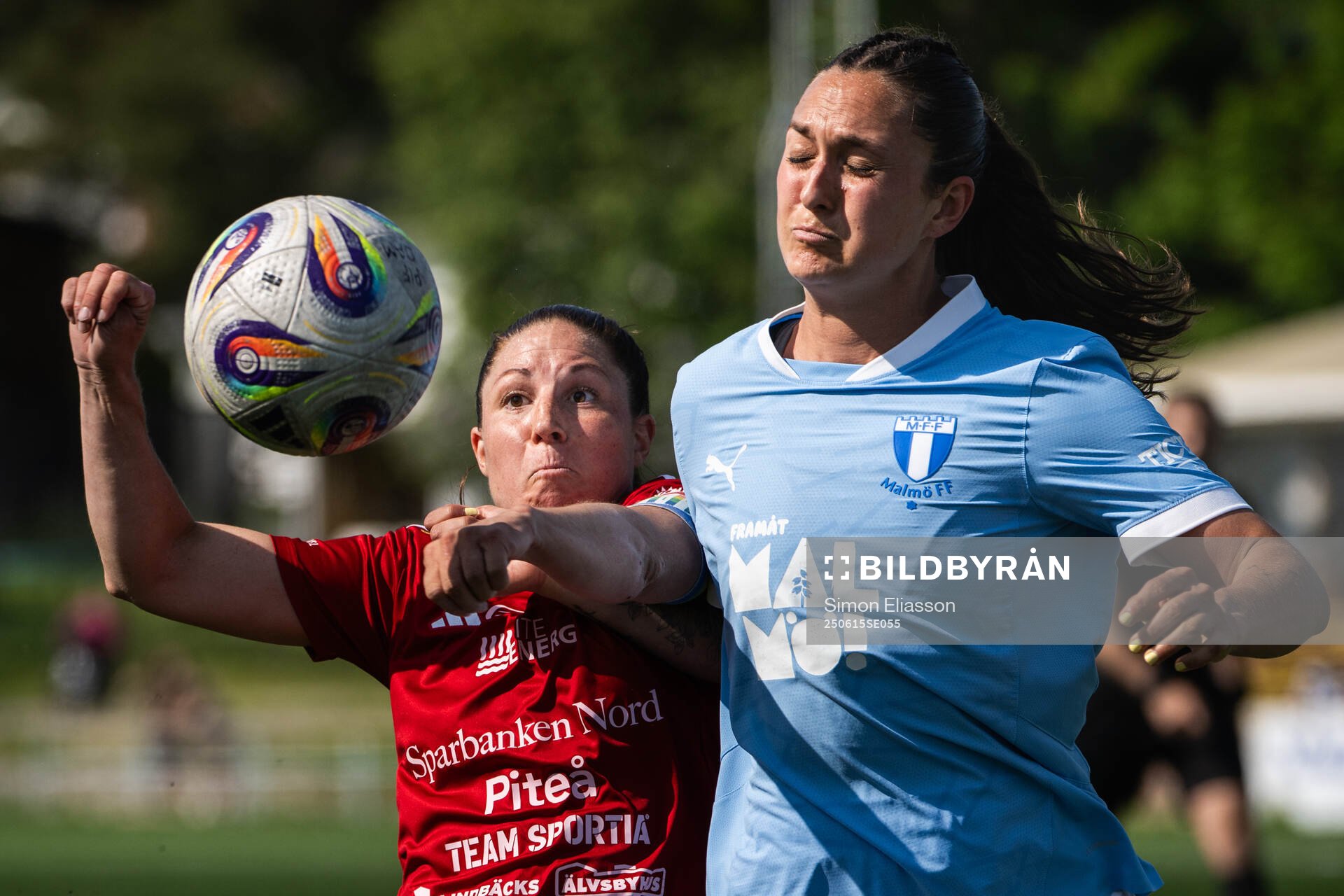 Piteås Josefin Johansson och Malmö FFs Isabella D'Aquila
